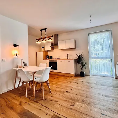 Elegantes Refugium In Dueren Apartment